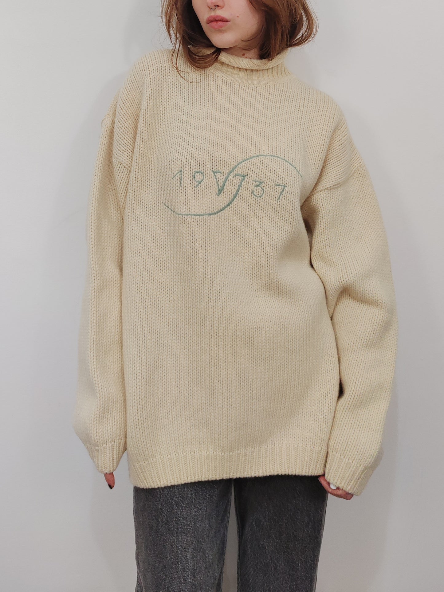 1937 Vintage Pullover