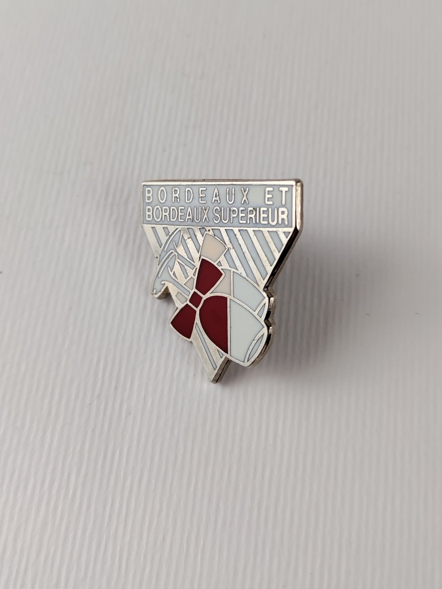 '80s Bordeaux Pin