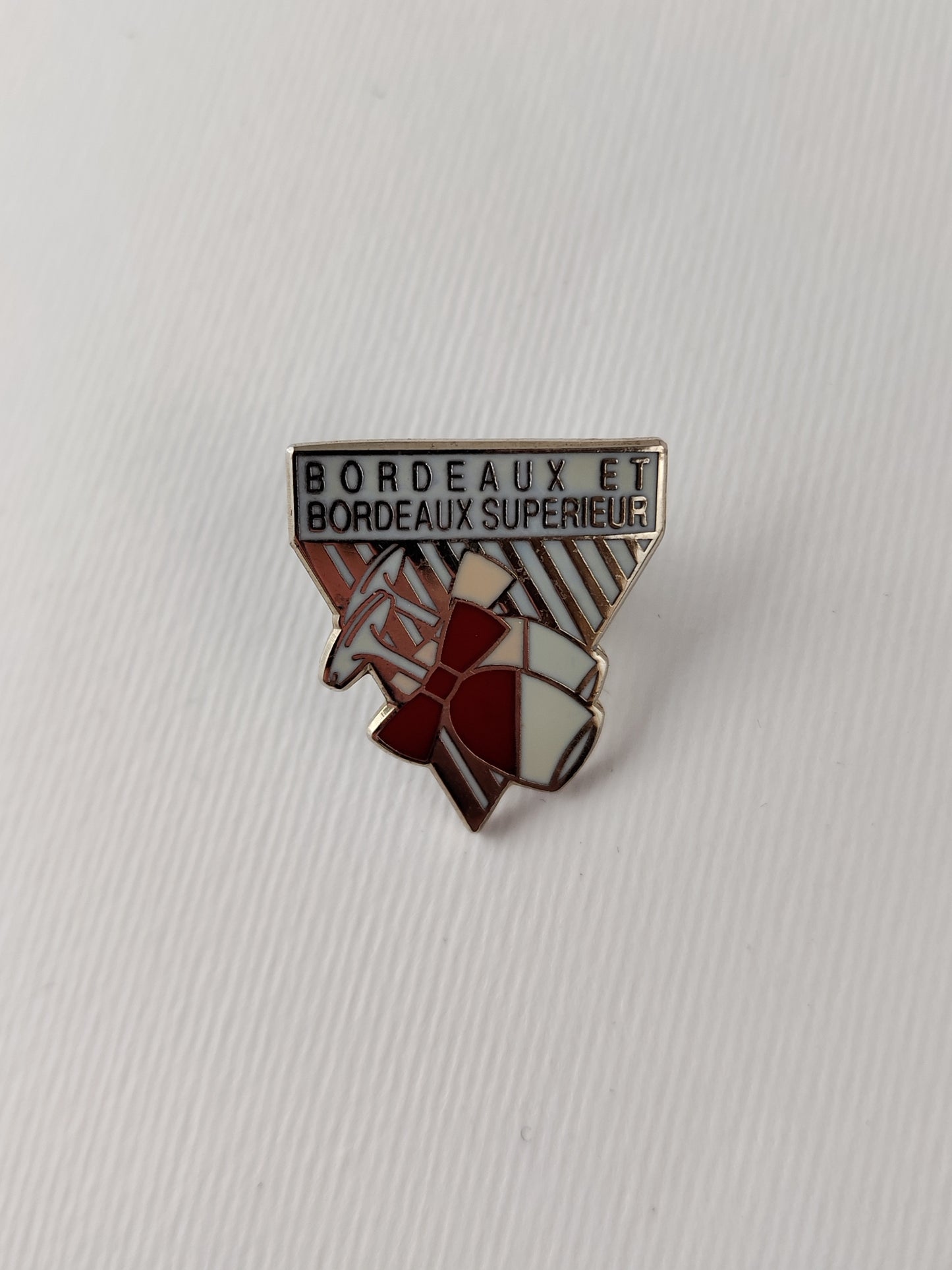 '80s Bordeaux Pin