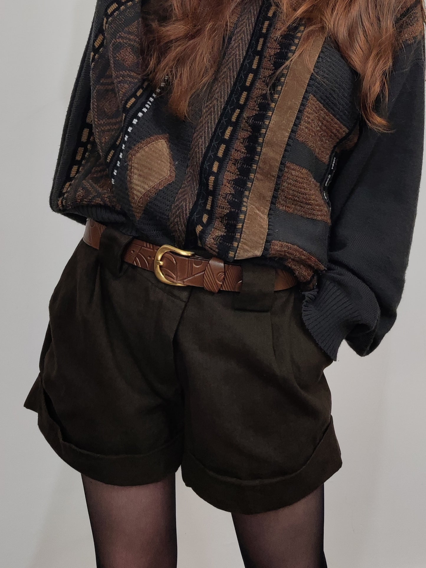 Low Waist Shorts - Size L
