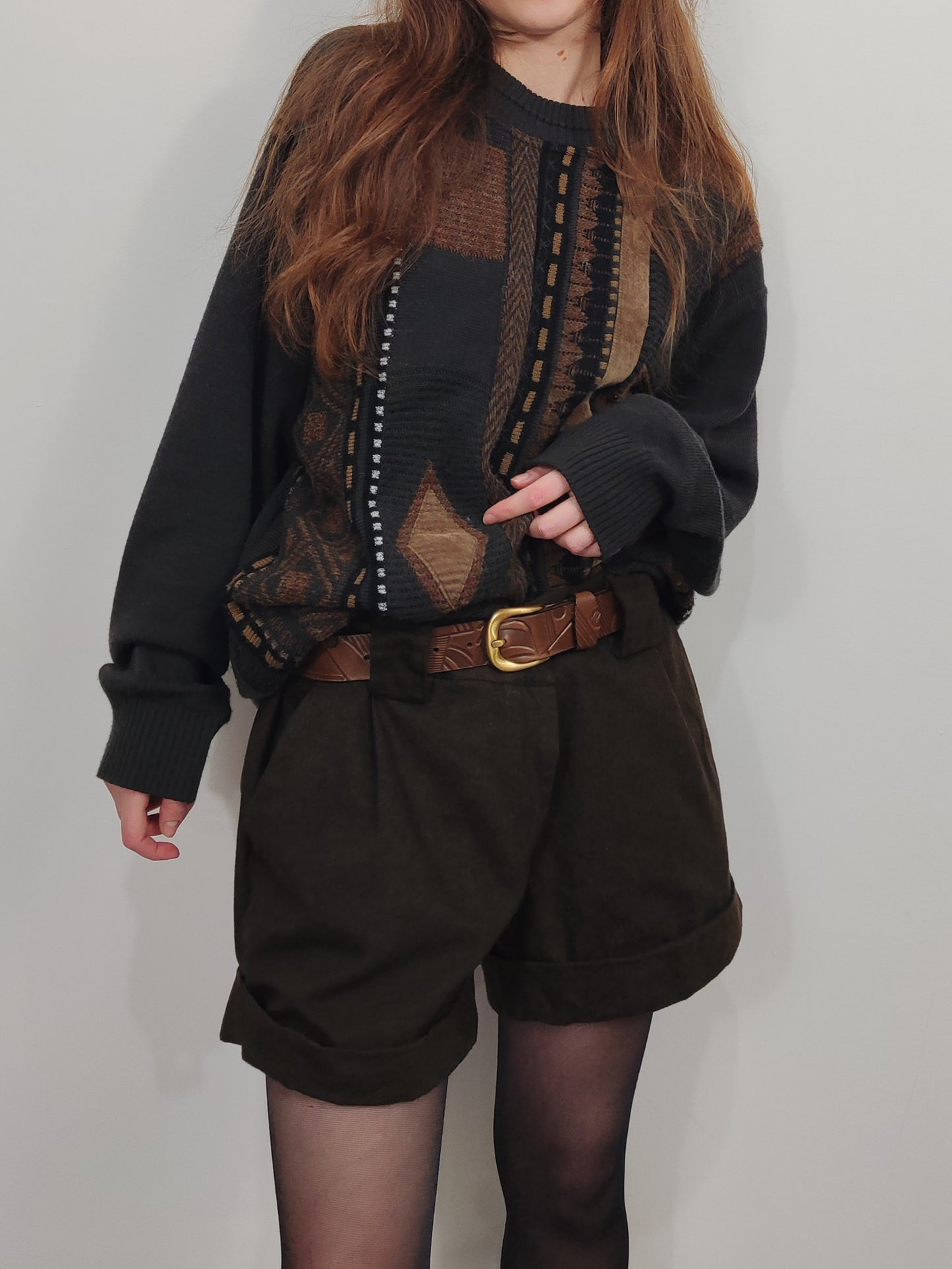 Low Waist Shorts - Size L