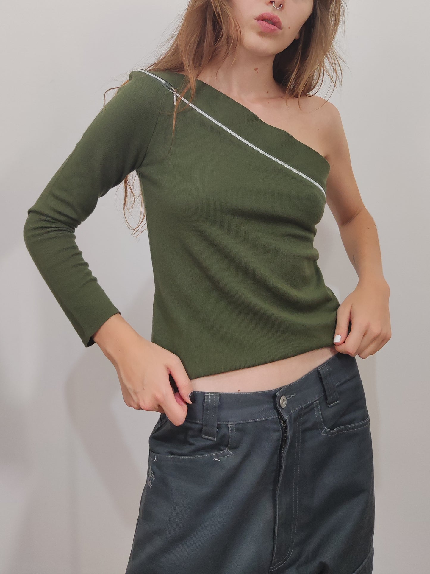'90s One Shoulder Top - Size L