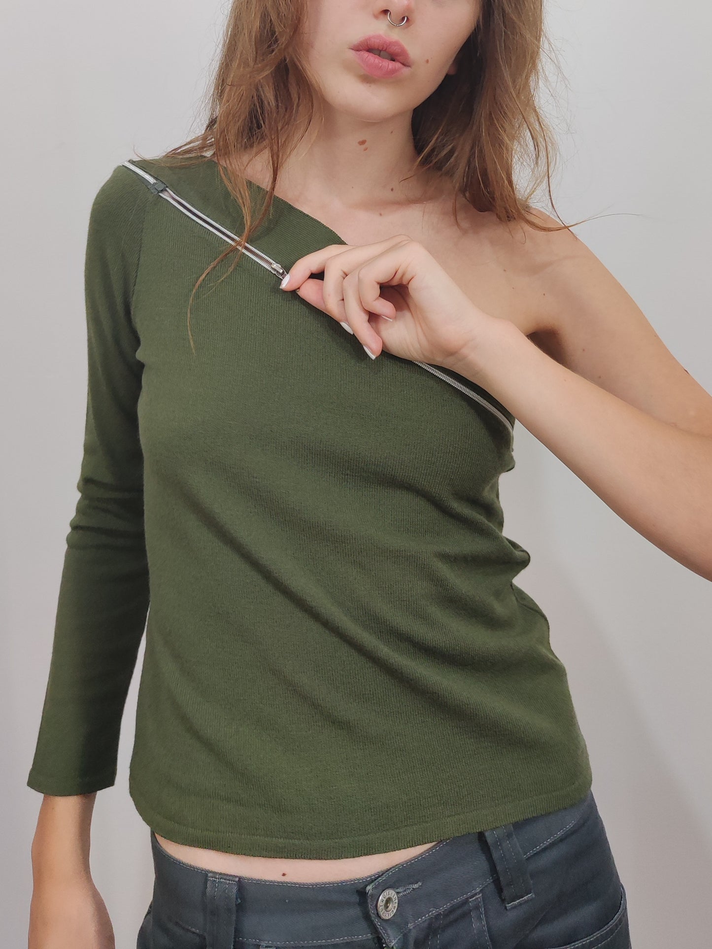 '90s One Shoulder Top - Size L