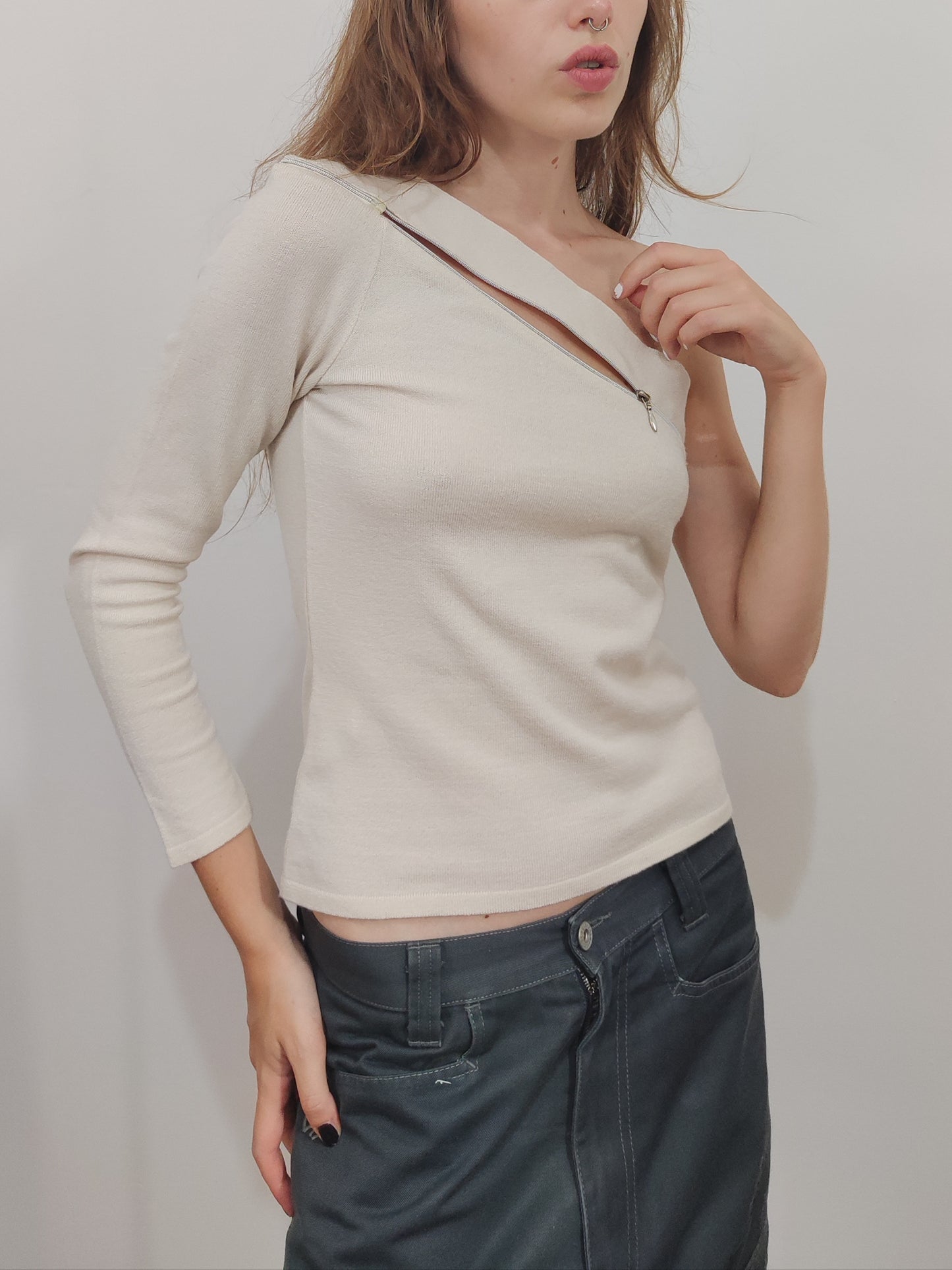 '90s One Shoulder Top - Size L
