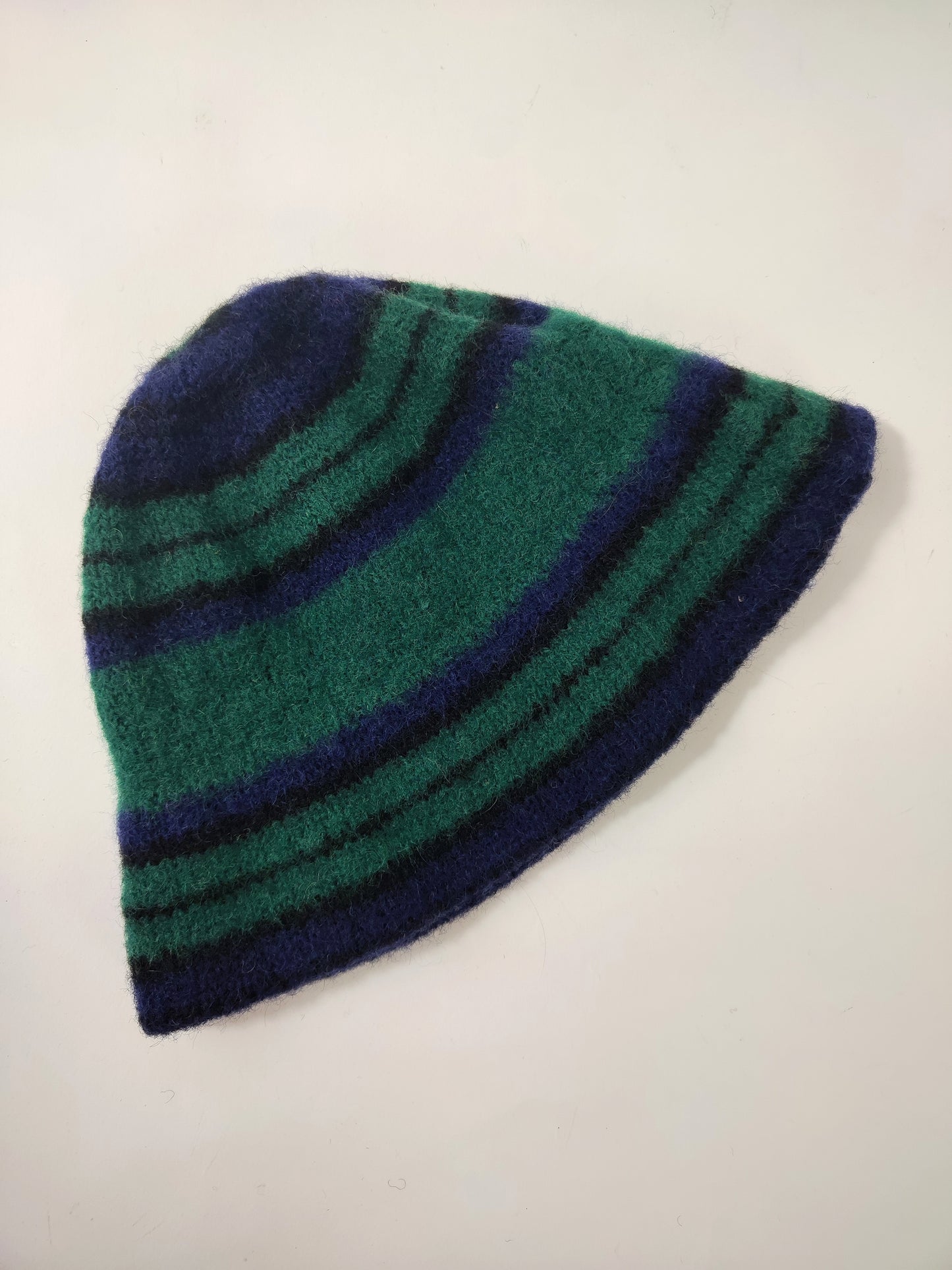 '80s Unisex Black Watch Wool Cloche
