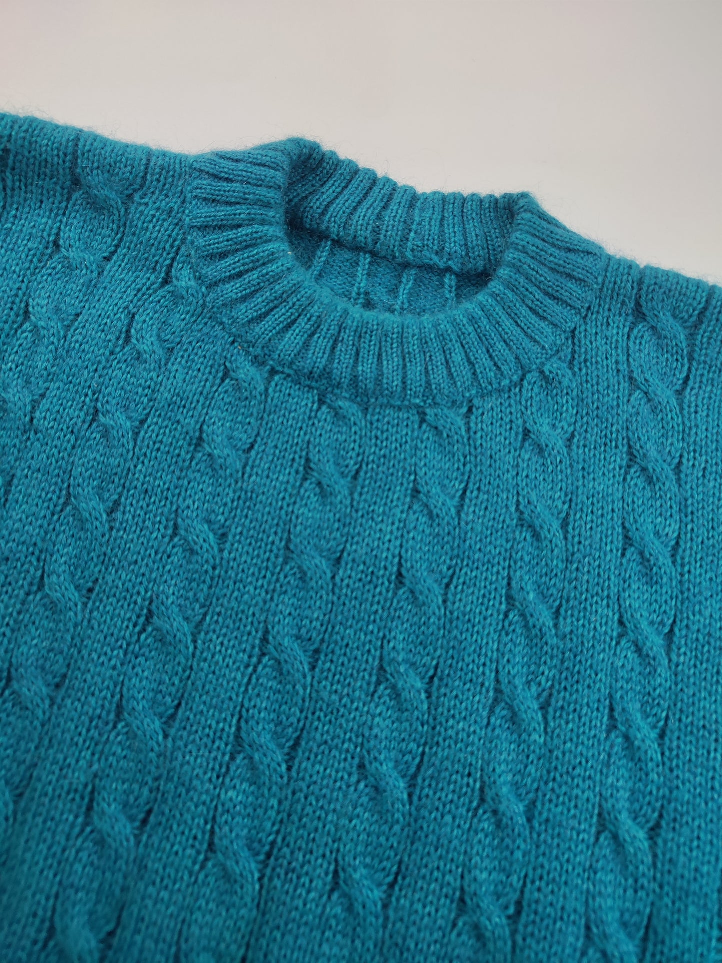 Cable Knit Vintage Pullover