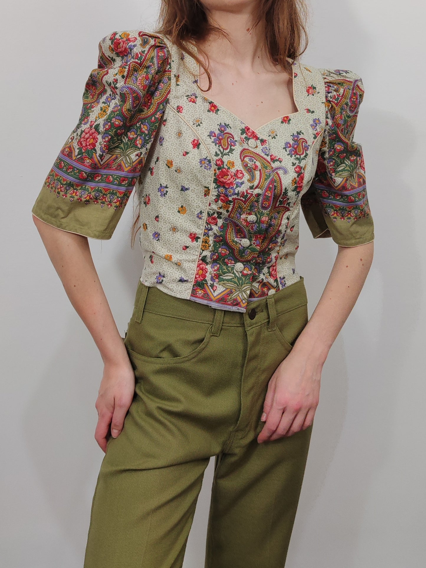Vintage Top Island