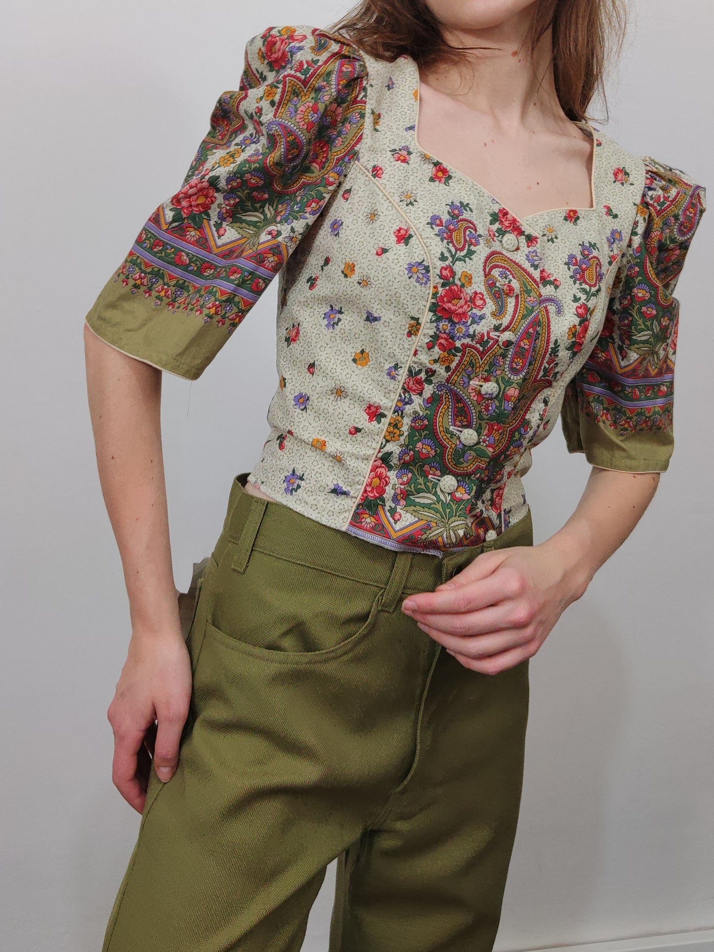 Vintage Top Island