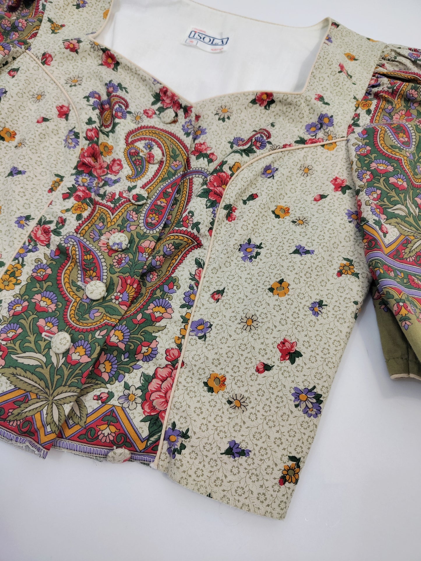Vintage Top Island