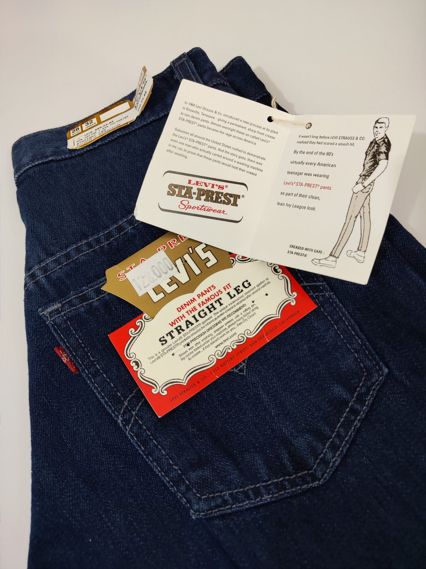 Levi's StaPrest Straight Leg - Deadstock