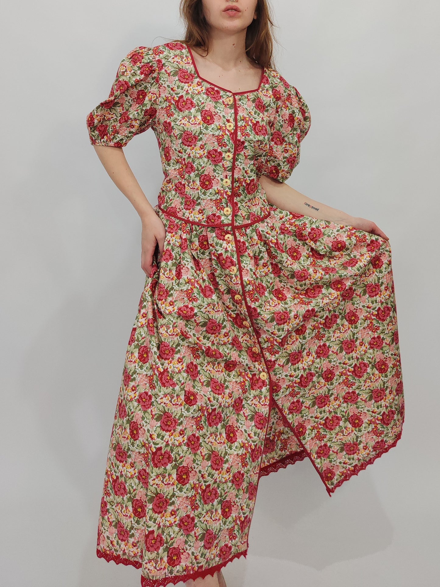 Meico Vintage Floral Dress