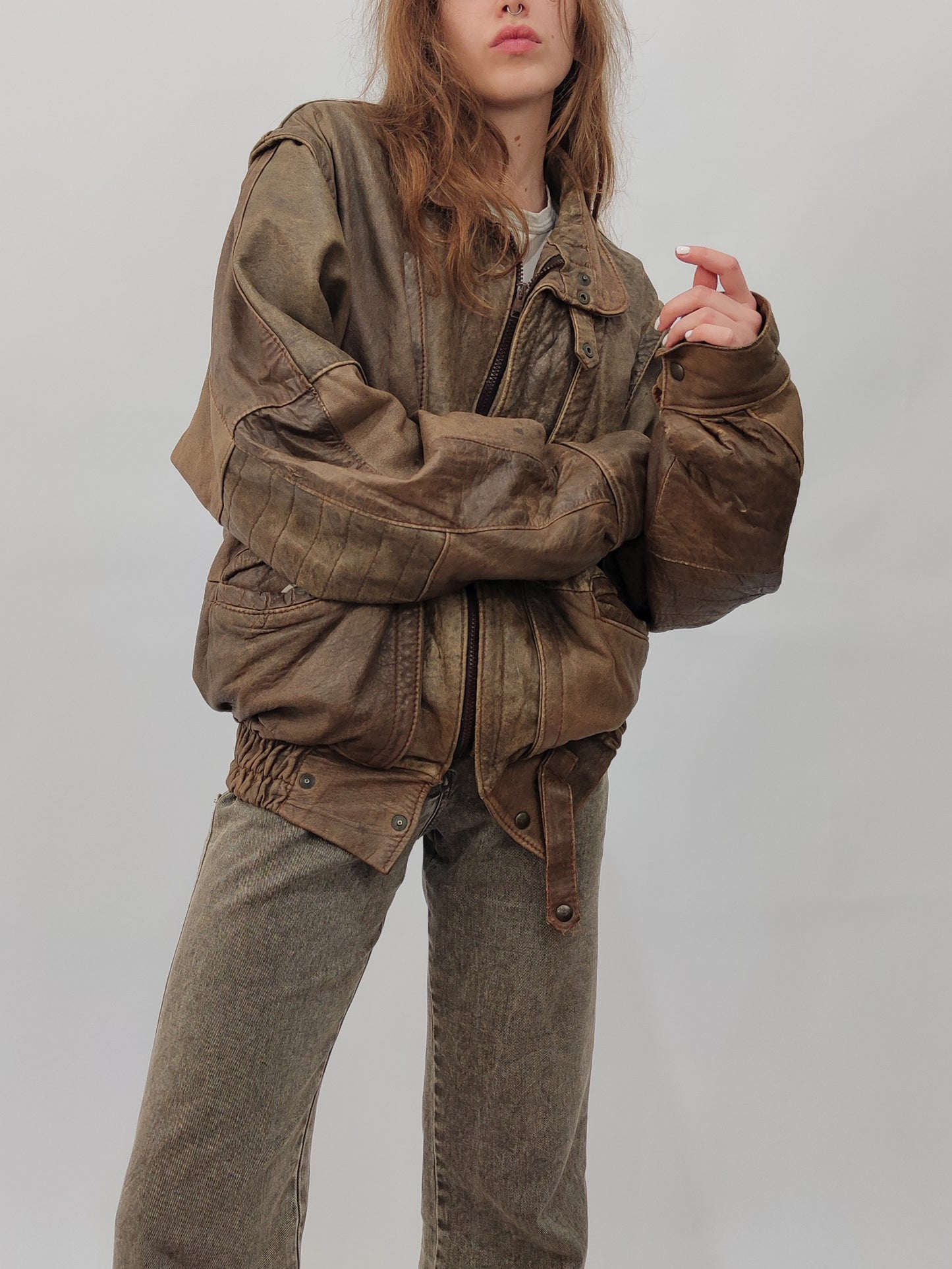 '80s Distressed Leather Bomber - Def.