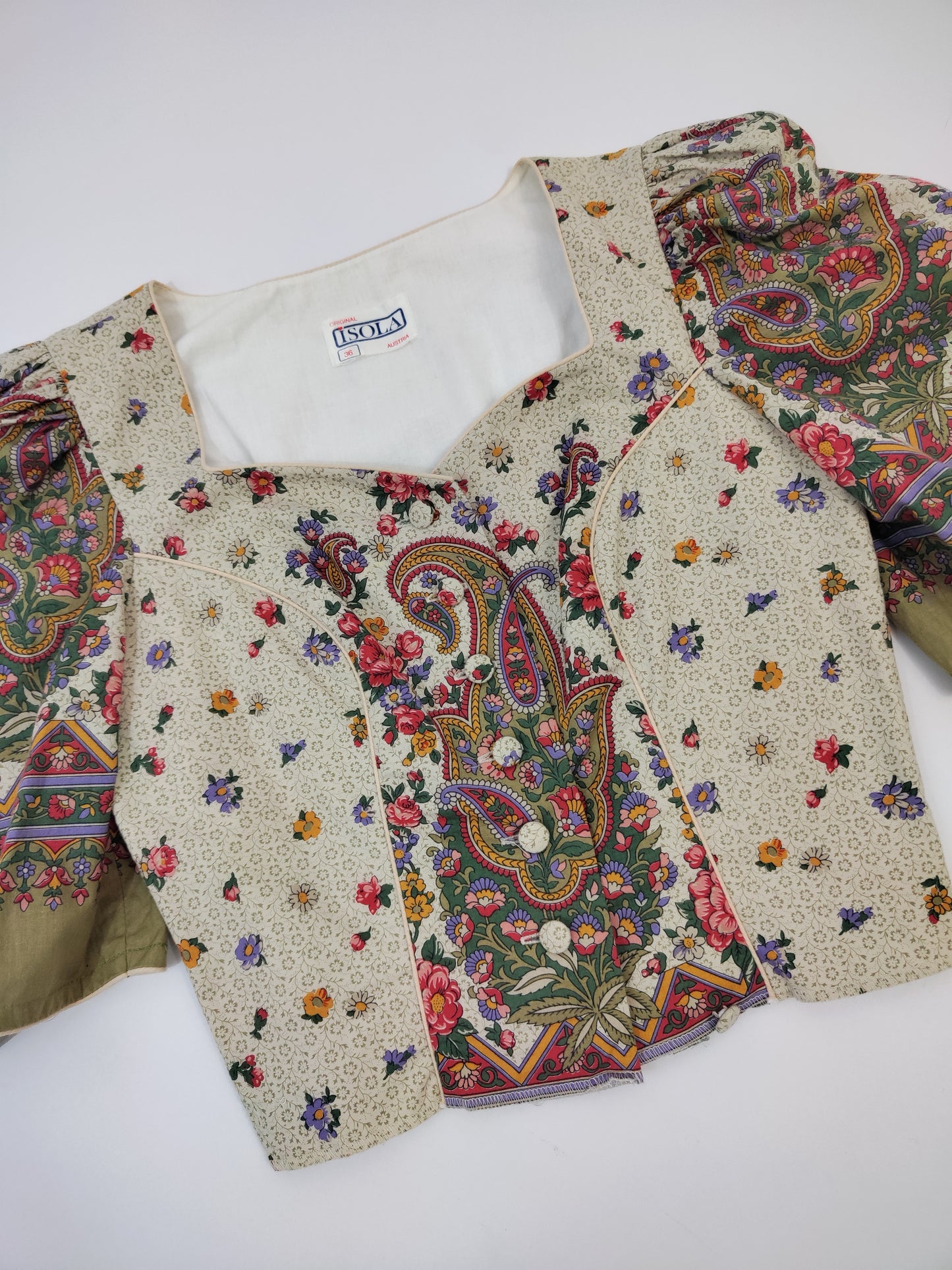 Vintage Top Island