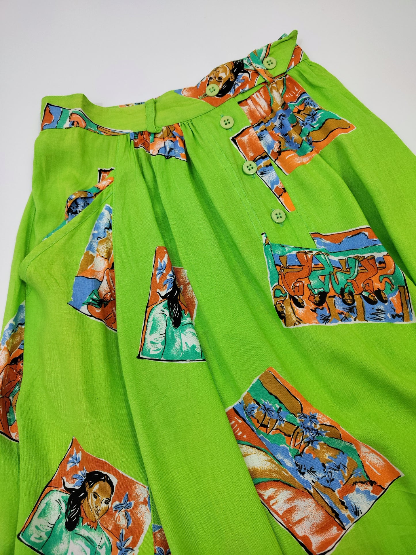 '80s Skirt, 100% Cotton.