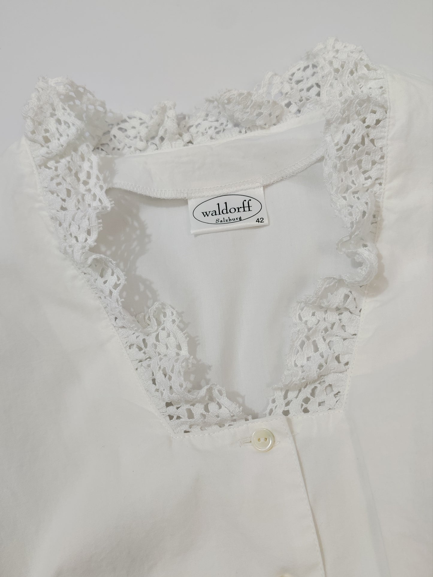 Vintage Dirndl Shirt - Size M/L