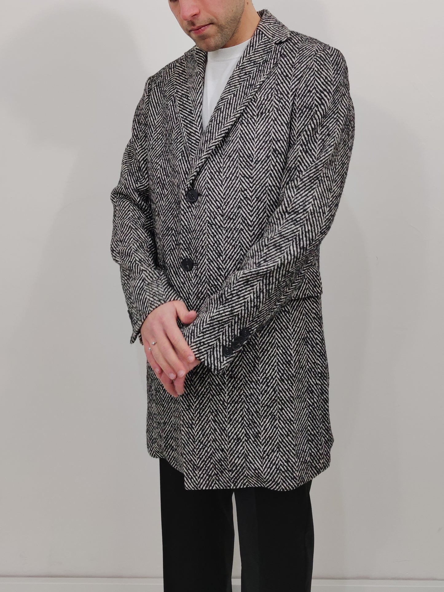 Bottega Martinese Black and White Coat - Size L