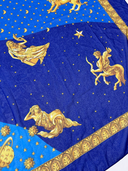 Sciarpa lunga velata con stampa Zodiaco