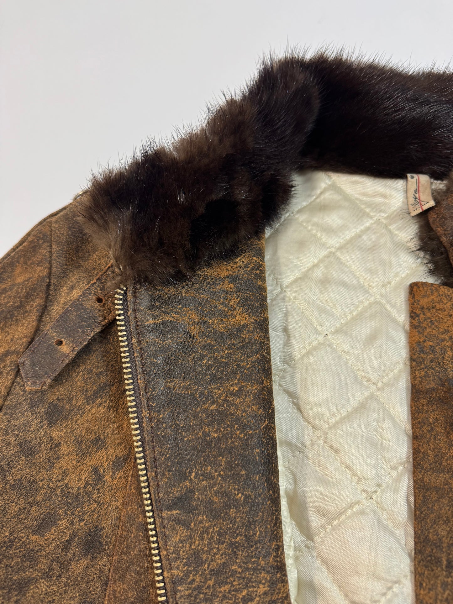 ‘90s Vintage Leather Jacket