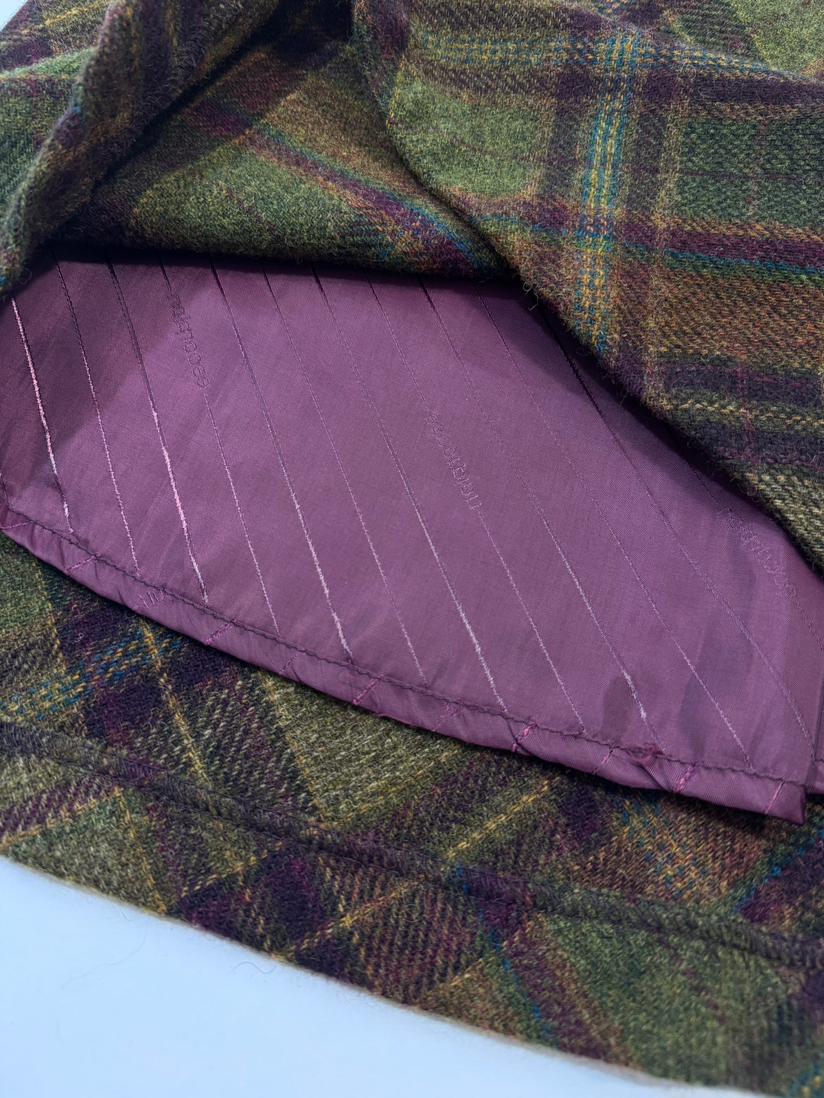 Early 2000s 100% Wool Checkered Skirt