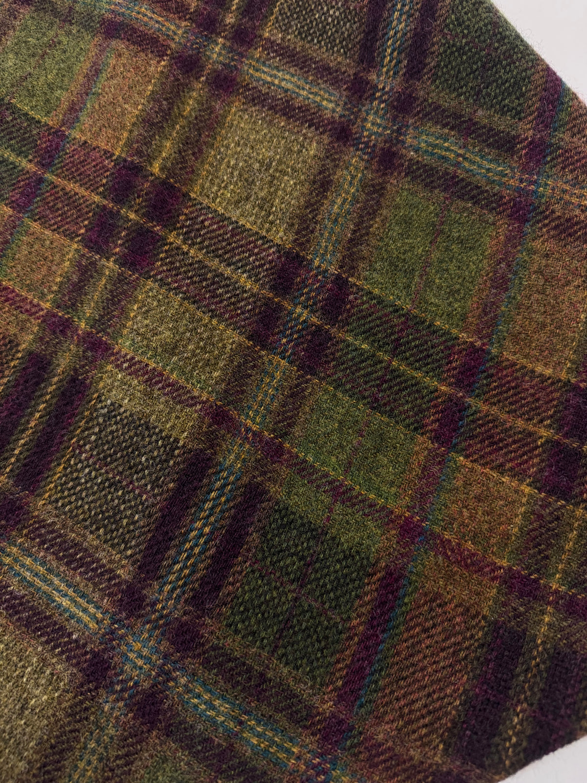 Early 2000s 100% Wool Checkered Skirt