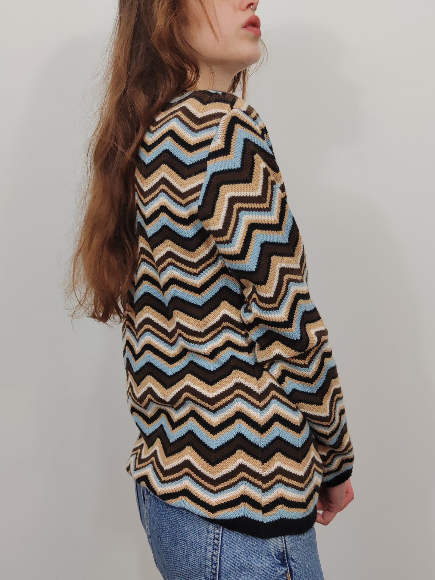 V-Neck Jumper