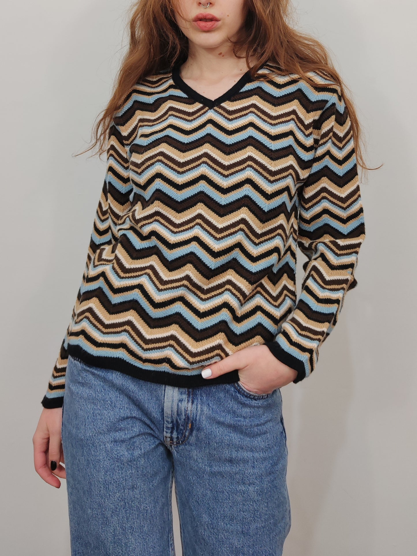 V-Neck Jumper