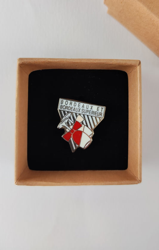 '80s Bordeaux Pin