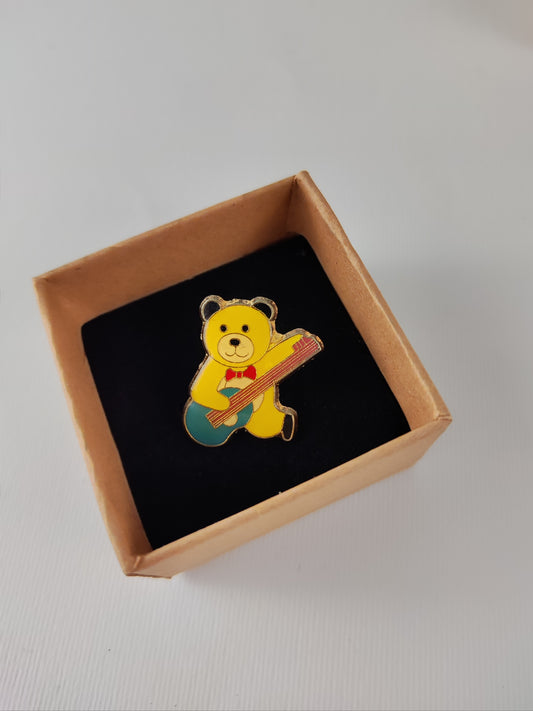 '80s Vintage Bear Pin