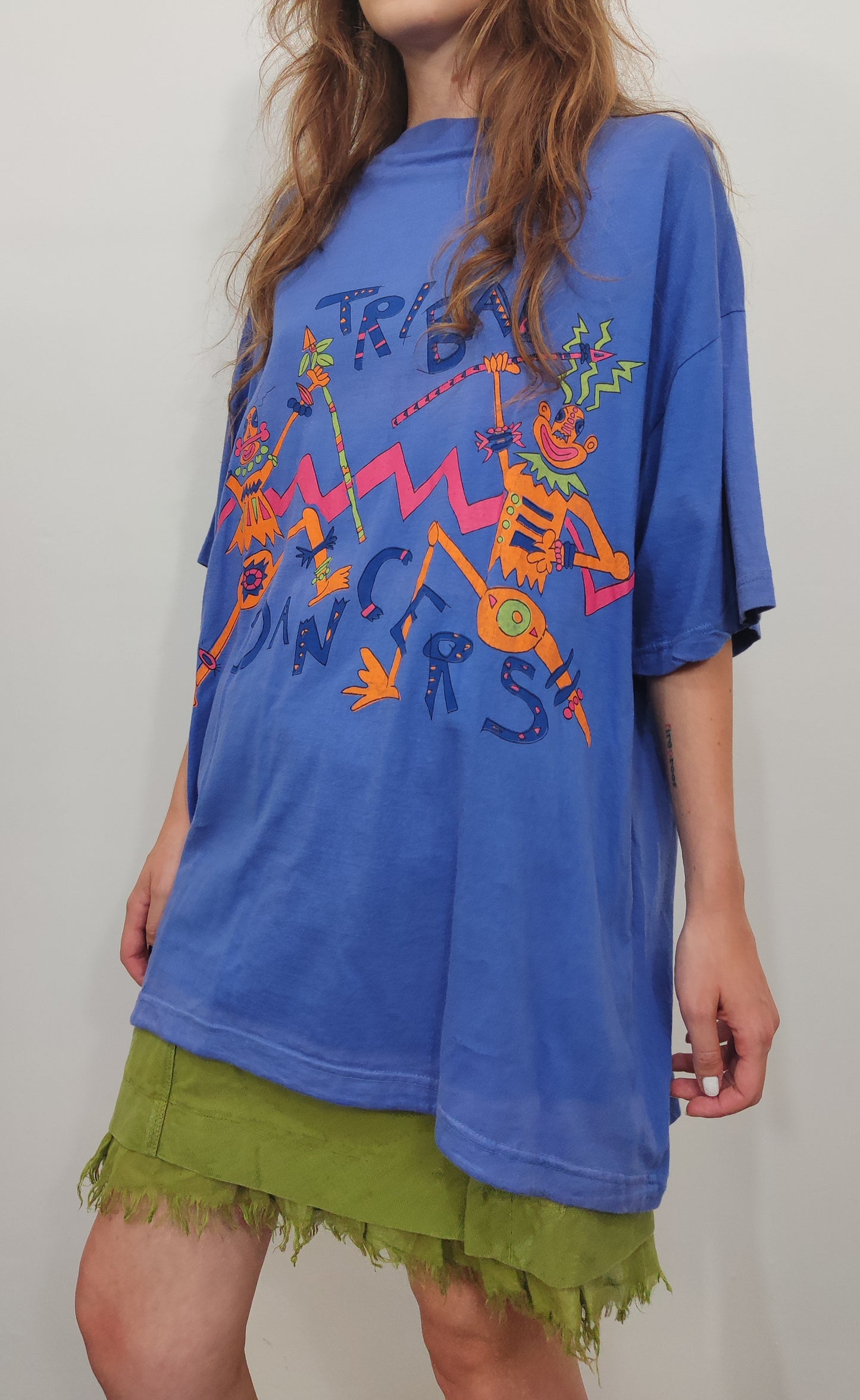 Tribal Dancers '90s Tee - Def.