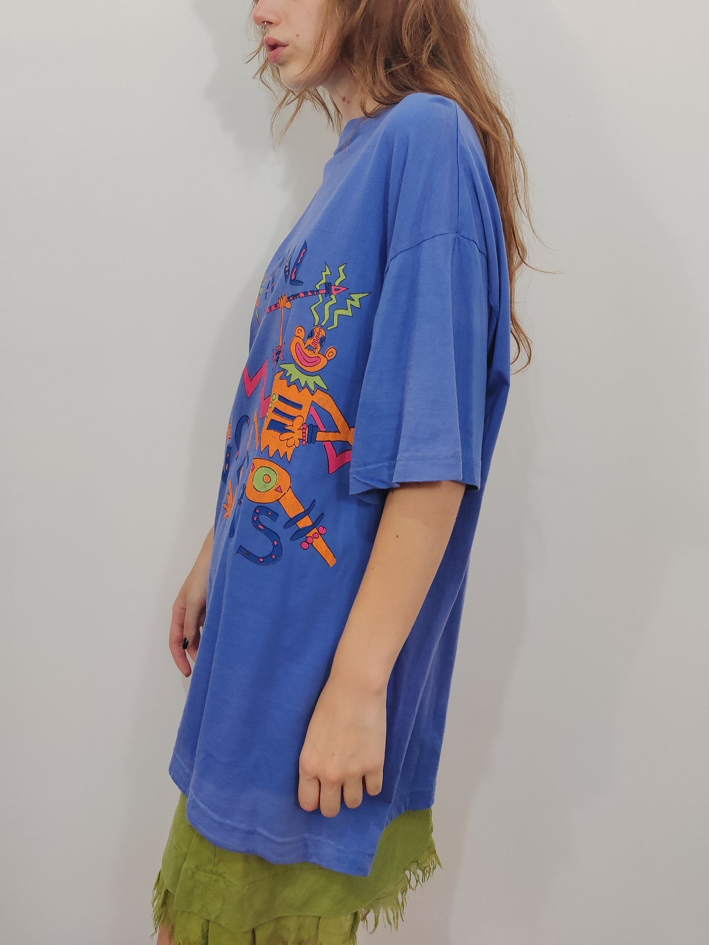 Tribal Dancers '90s Tee - Def.