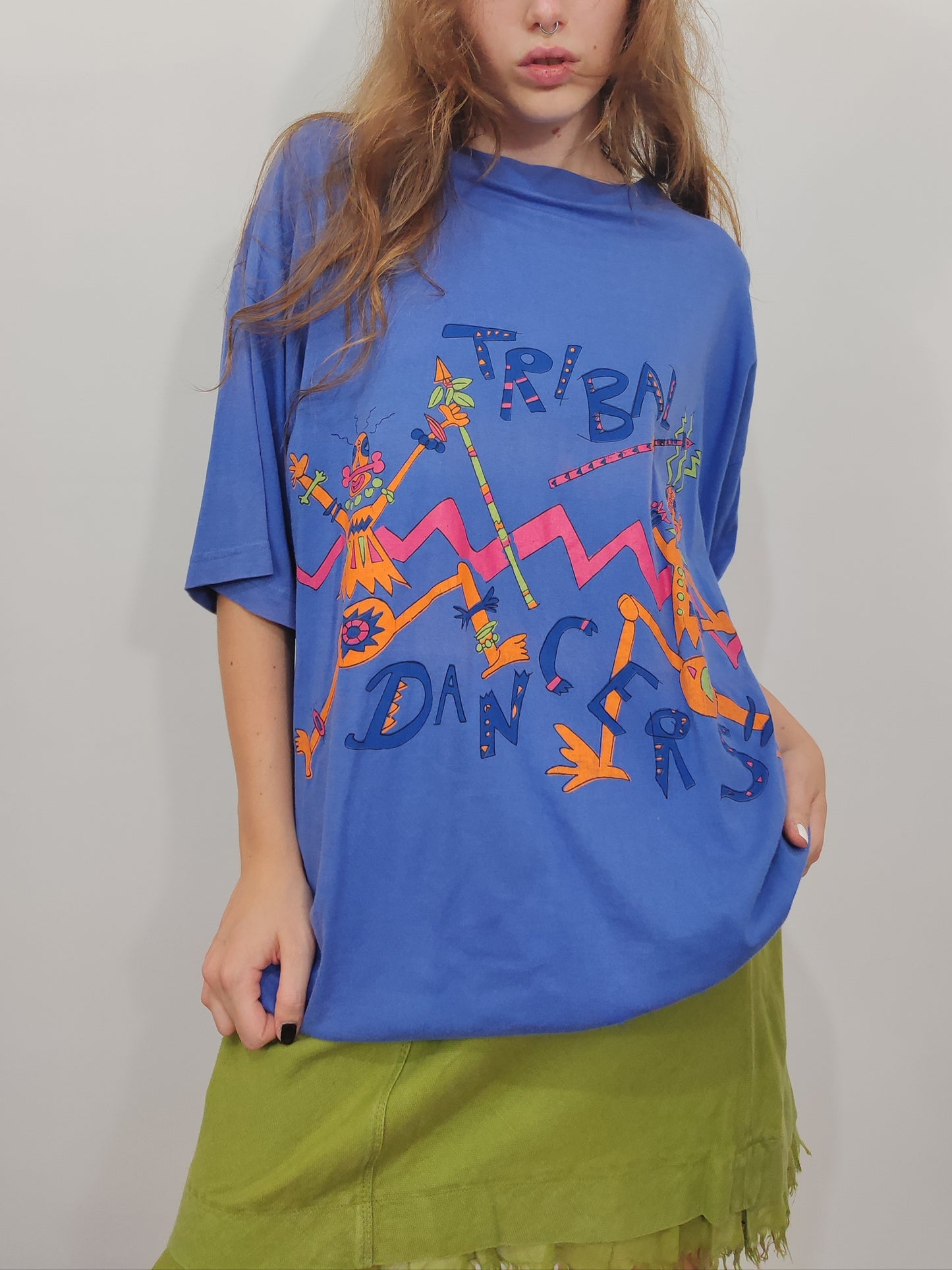 Tribal Dancers '90s Tee - Def.