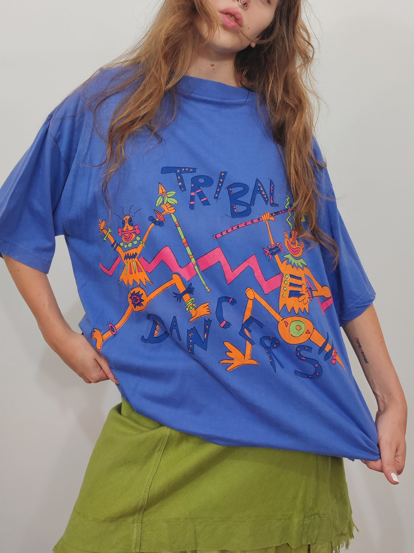 Tribal Dancers '90s Tee - Def.