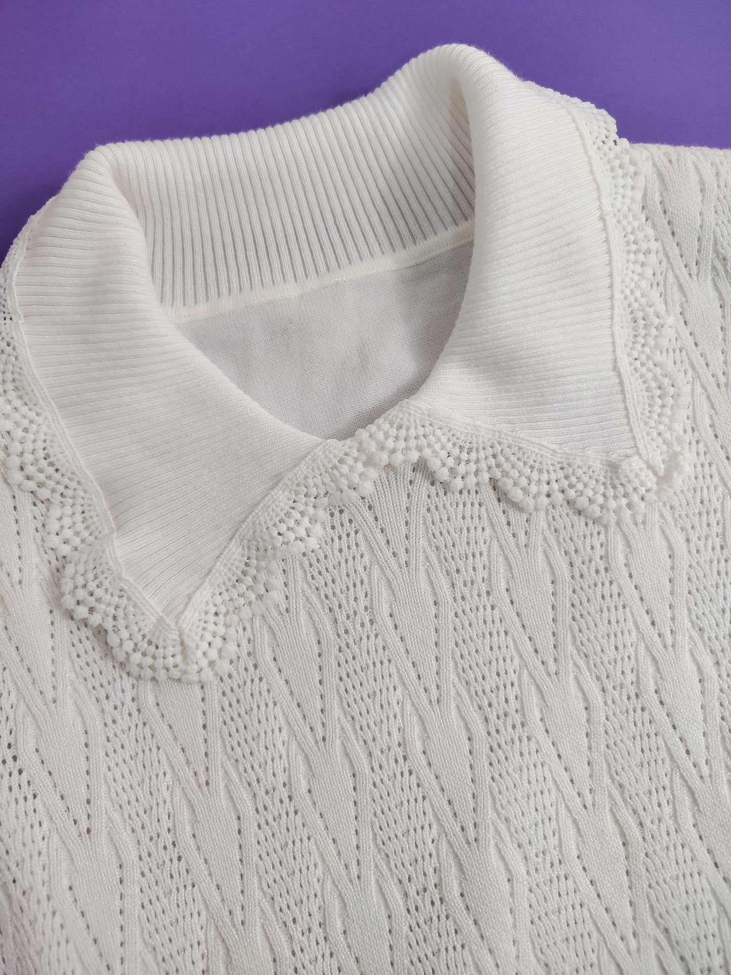 White Pullover