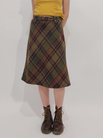 Early 2000s 100% Wool Checkered Skirt