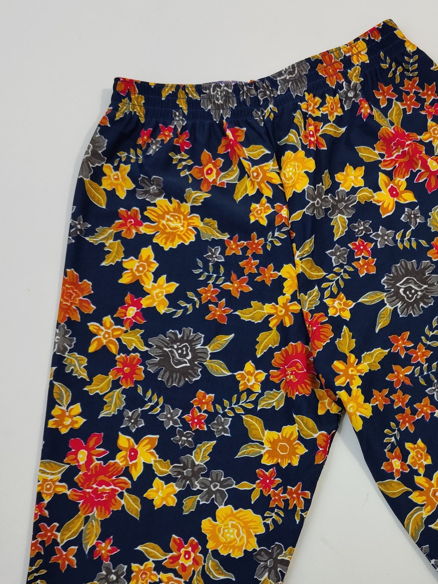 Vintage Biker Shorts - Floral Navy