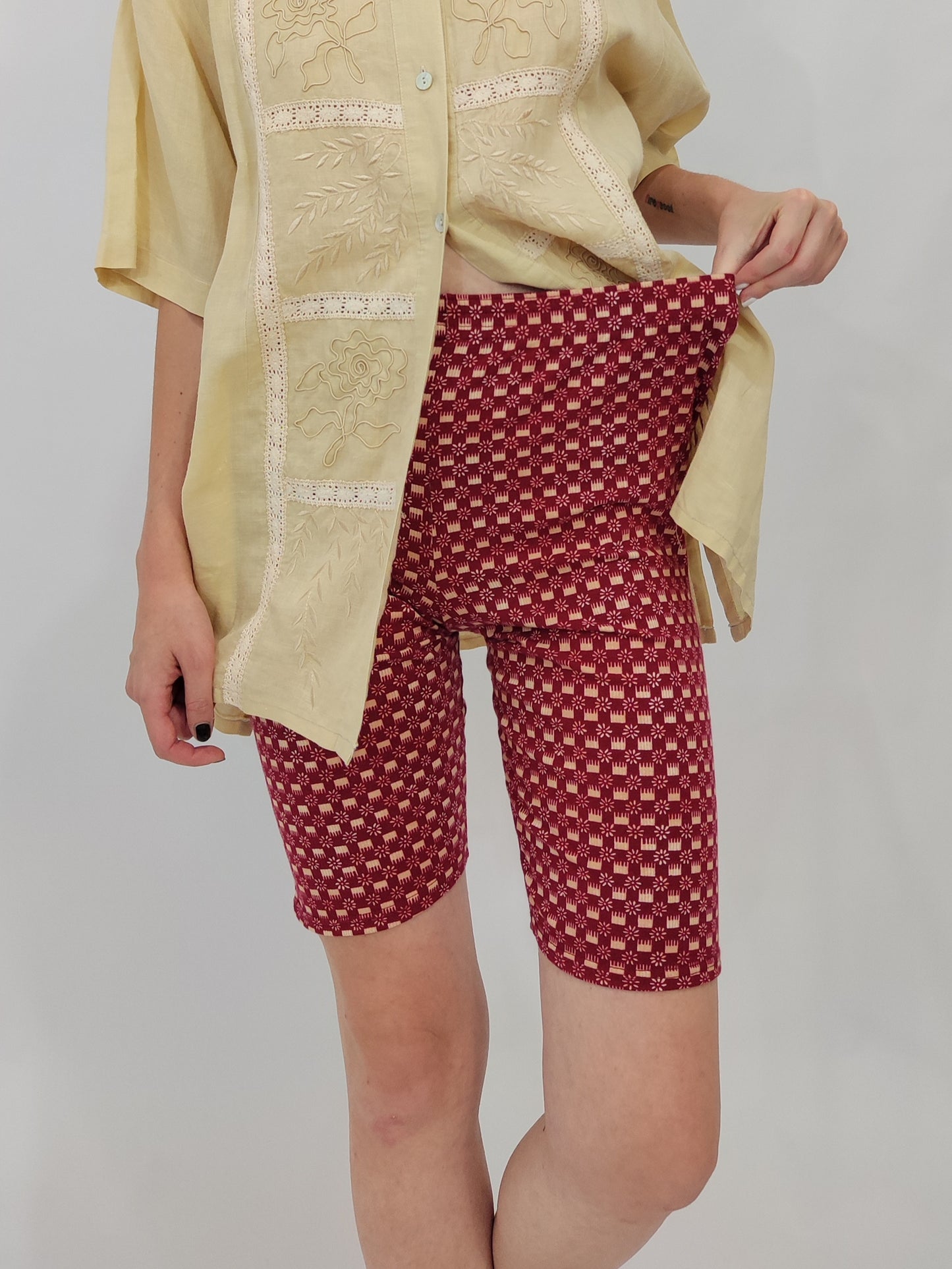 Vintage Biker Shorts - Burgundy Cream