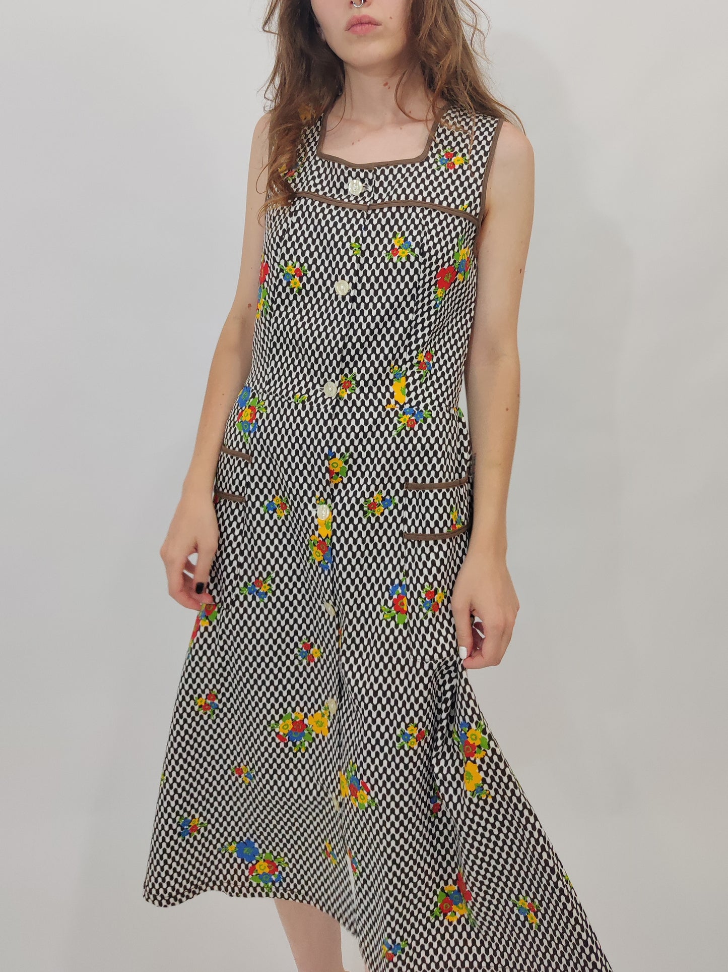 '70s Vintage Apron Dress