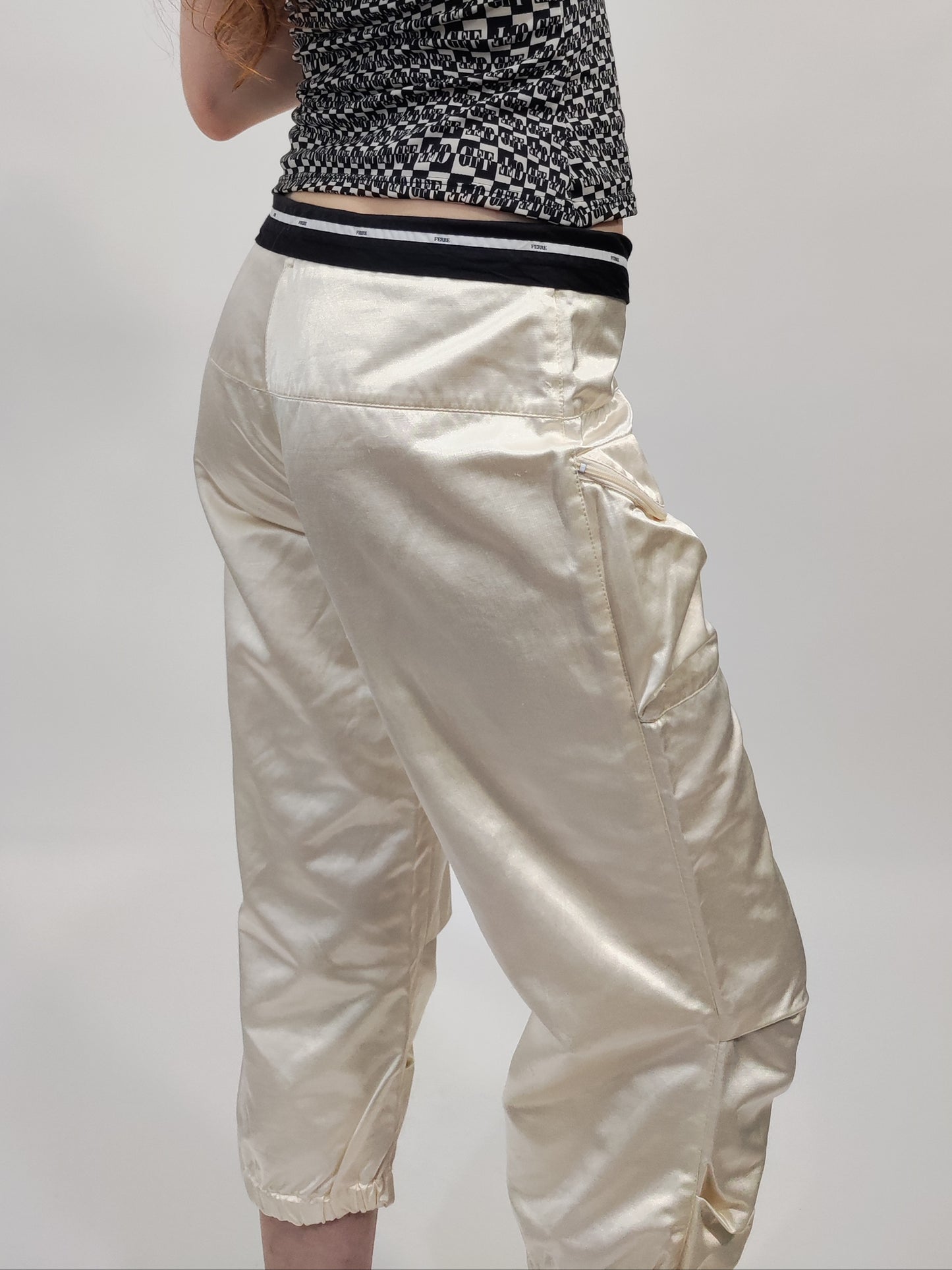 Gianfranco Ferré Capri Cargo Pants