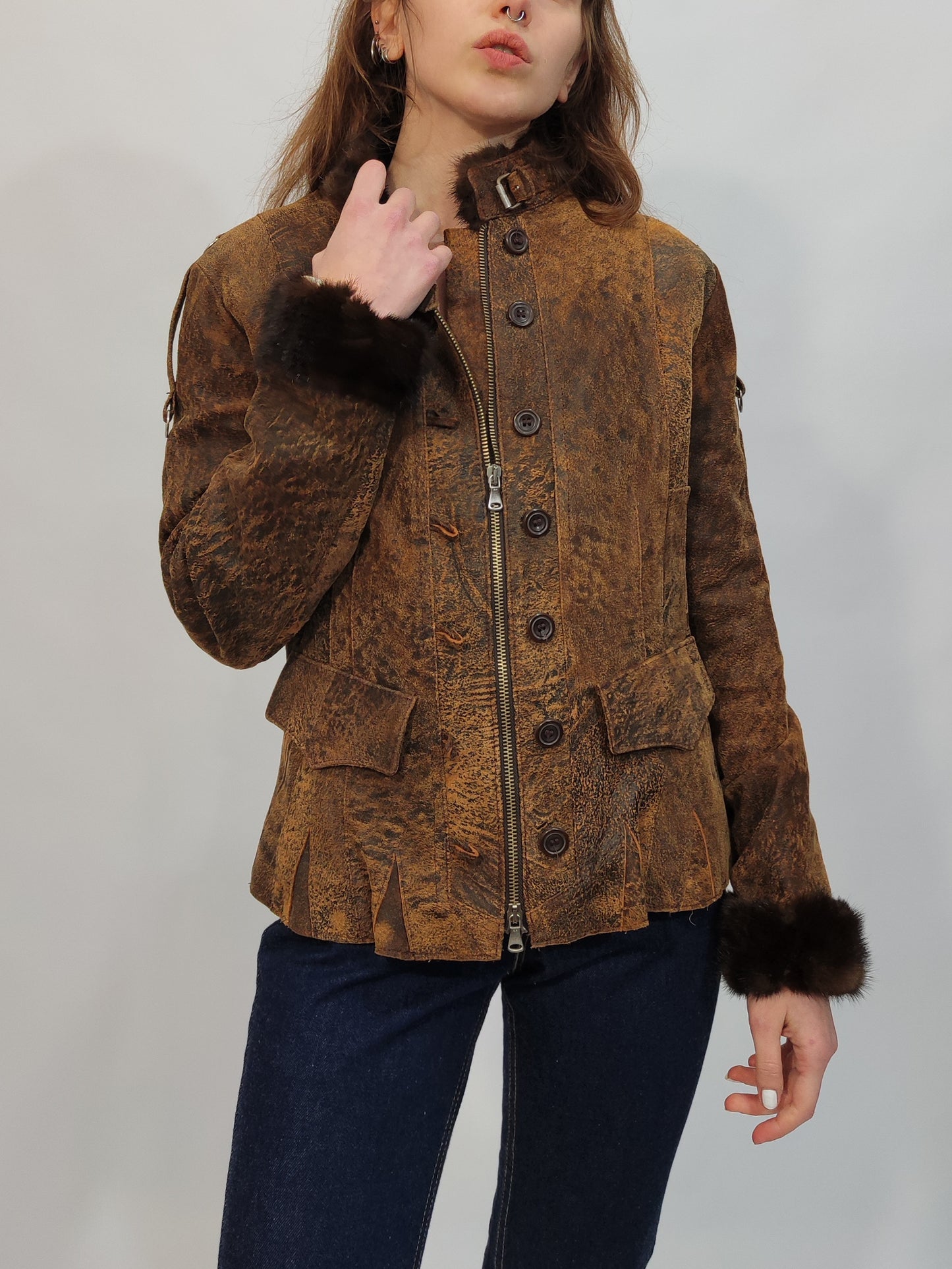 ‘90s Vintage Leather Jacket