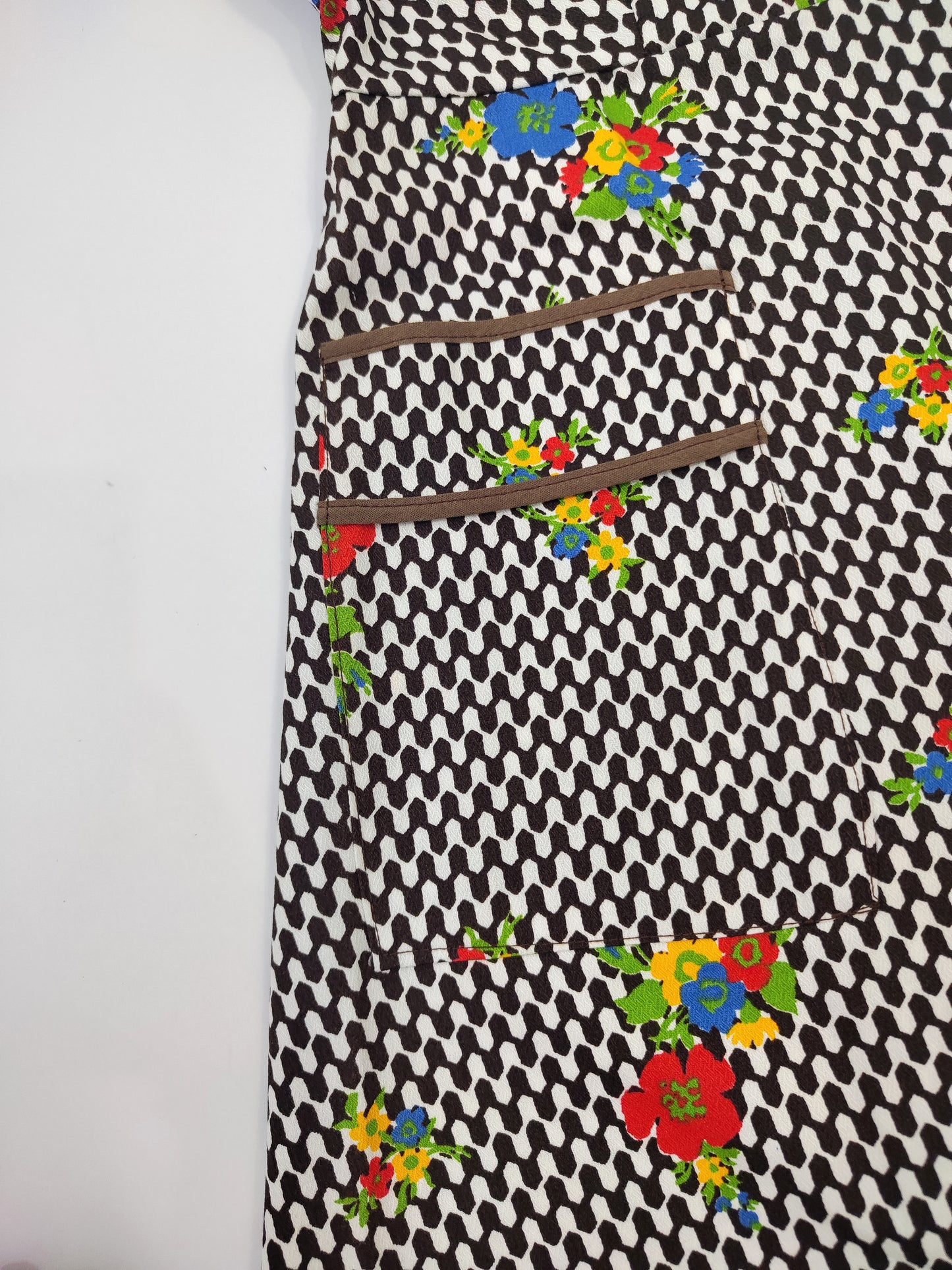 '70s Vintage Apron Dress