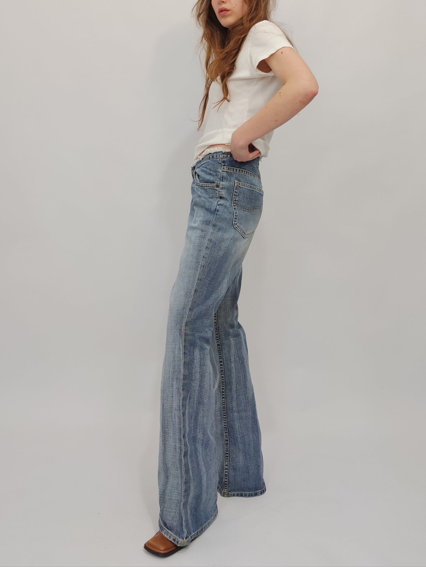 Lee Felton Low Waist Flare Jeans - Deadstock