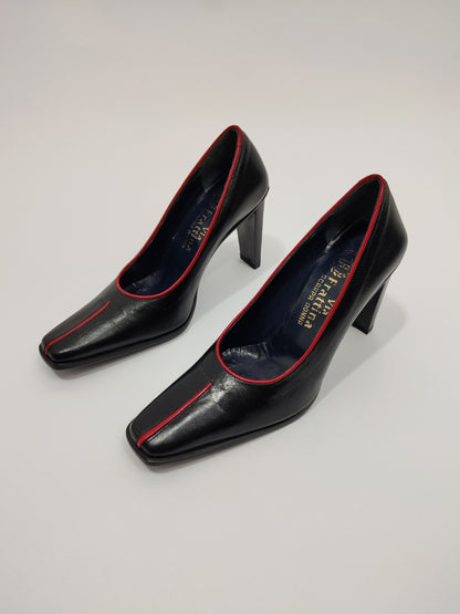 Black &amp; Red Vintage Shoes
