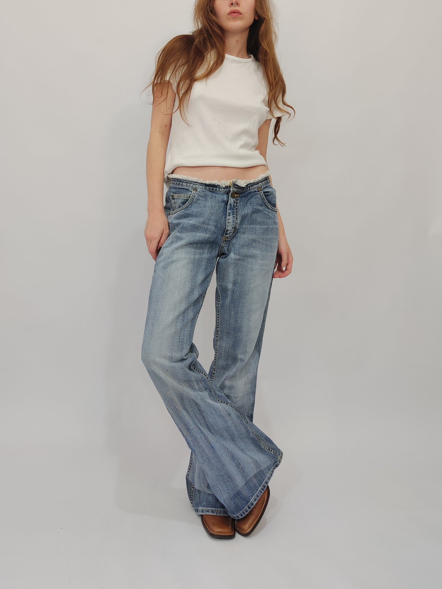 Lee Felton Low Waist Flare Jeans - Deadstock