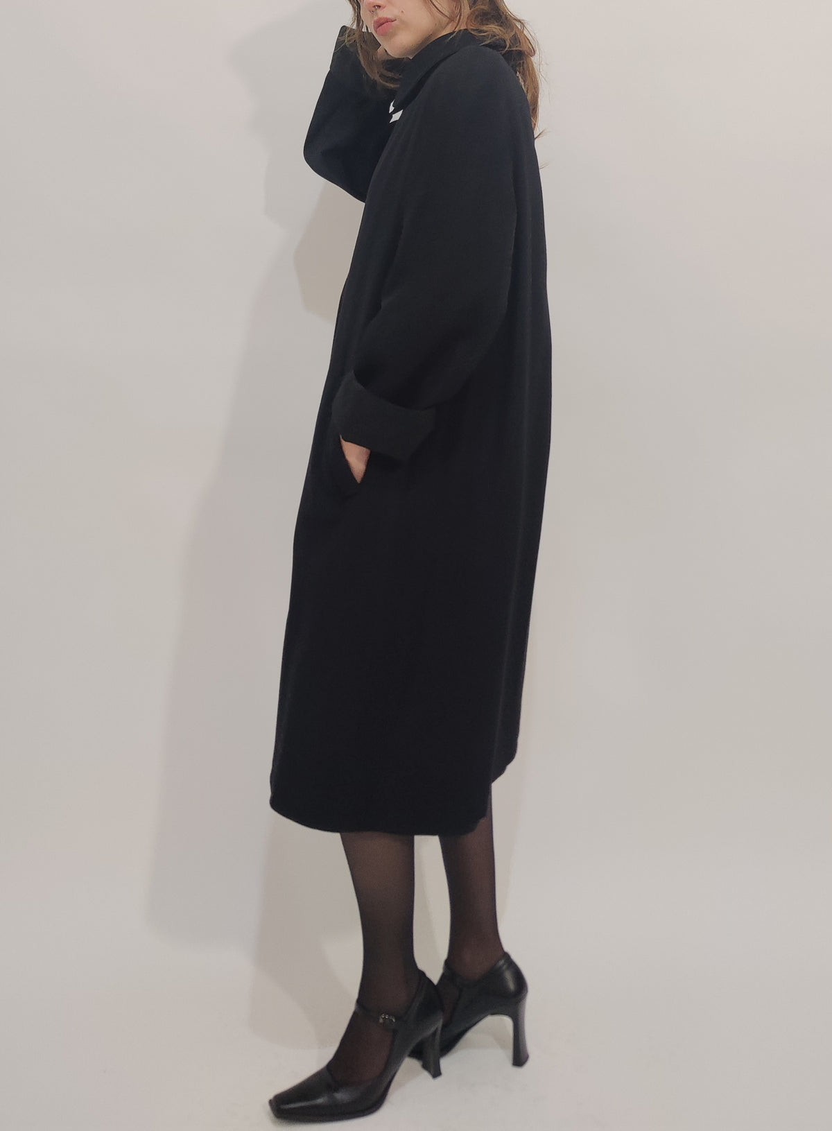 '80s Reversible Black Trenchcoat -