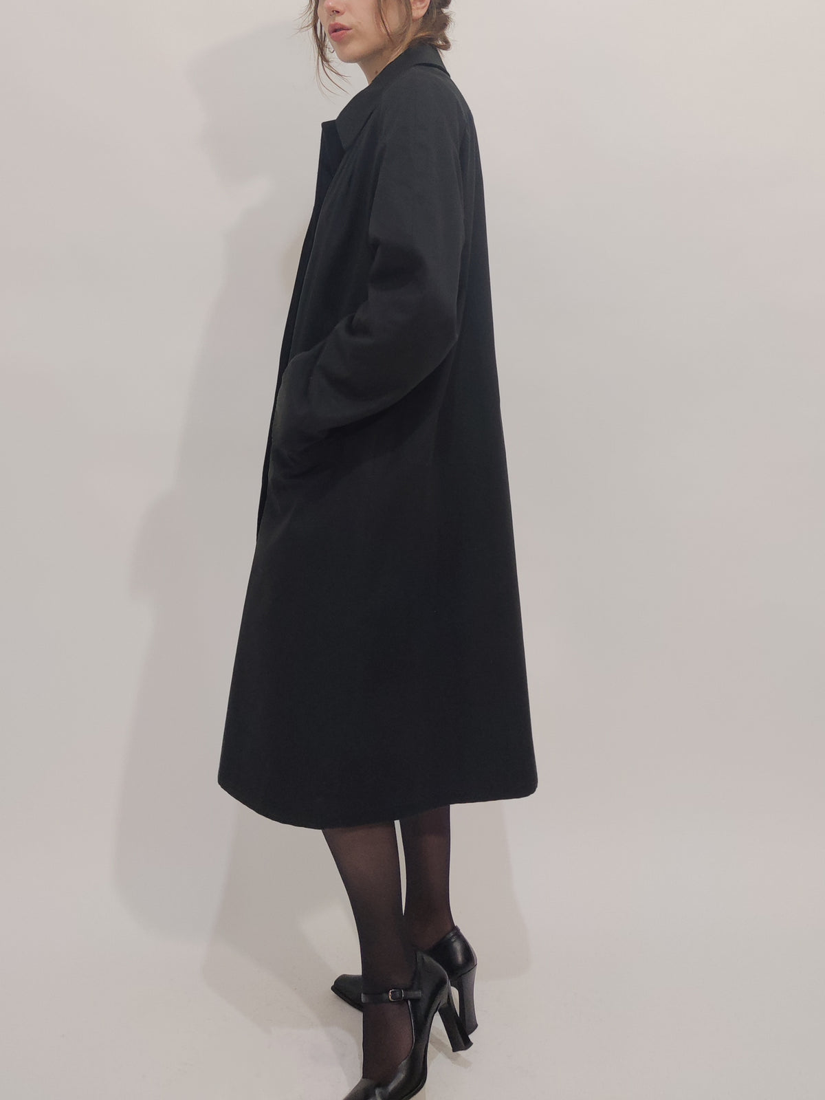 '80s Reversible Black Trenchcoat -