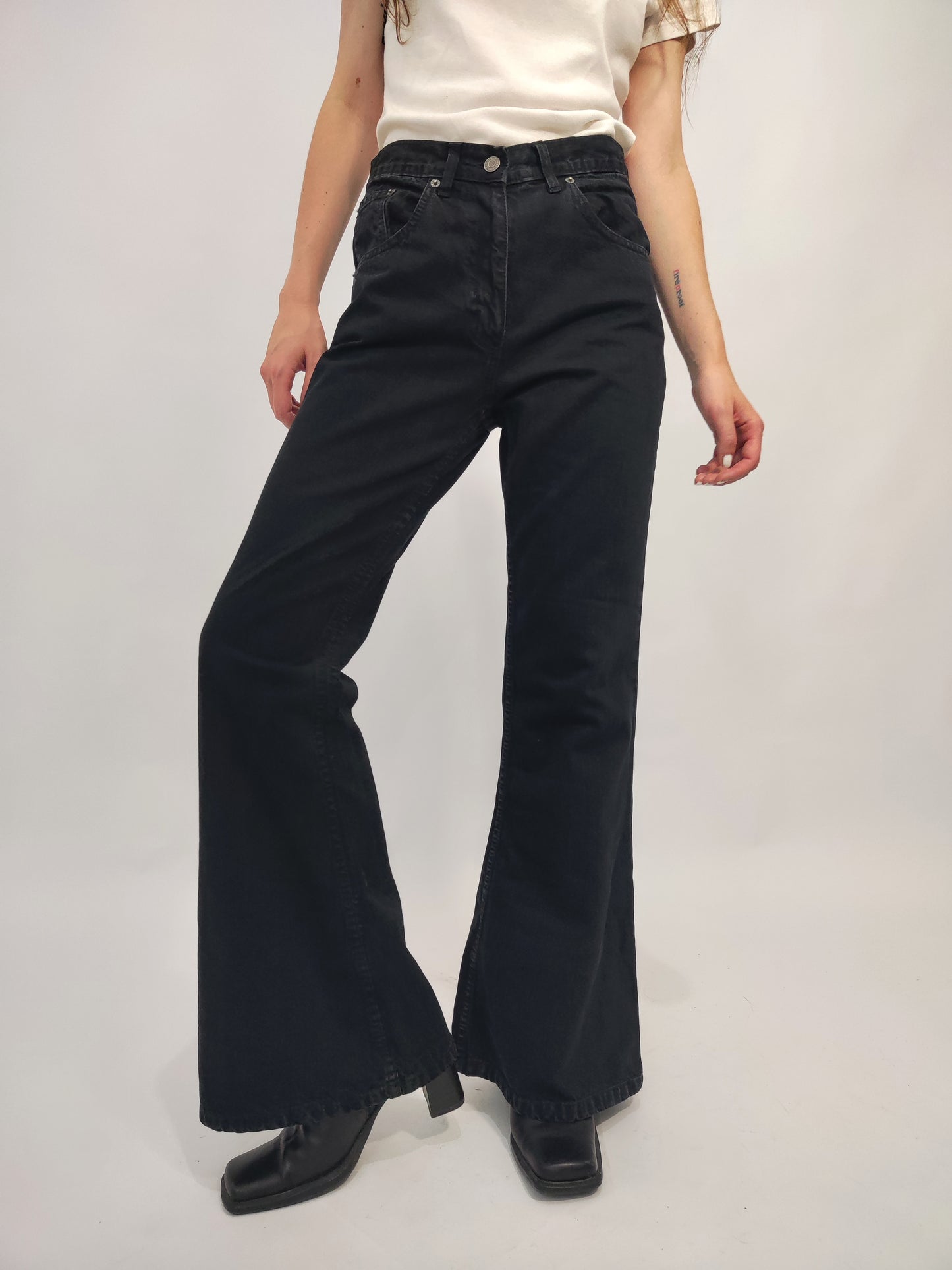 Vintage Flared Jeans - Black