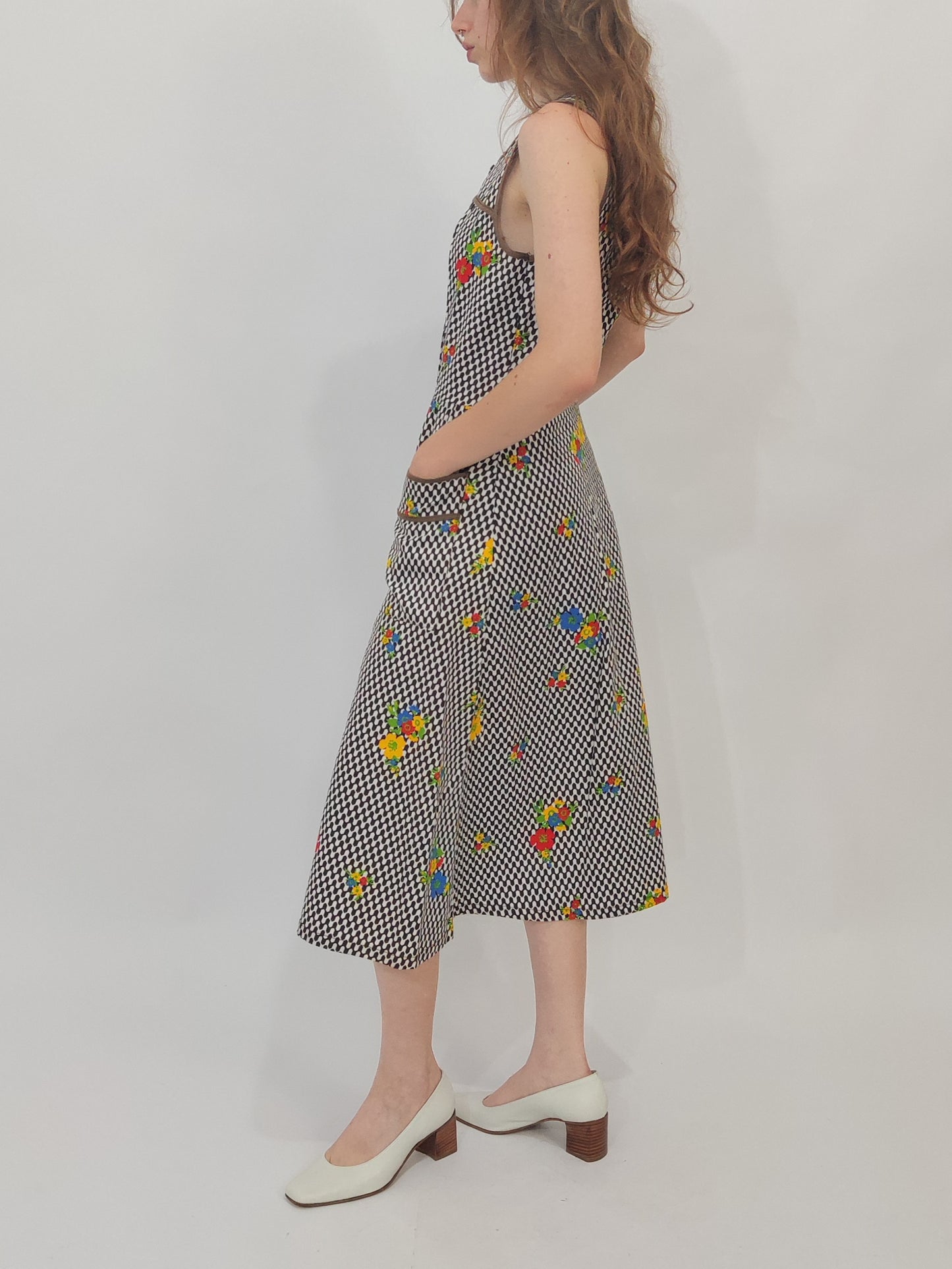 '70s Vintage Apron Dress
