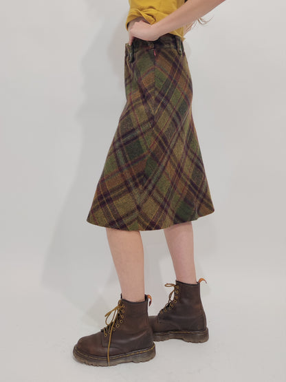 Early 2000s 100% Wool Checkered Skirt