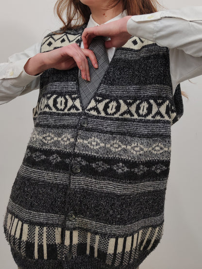 Vintage Black&White Vest